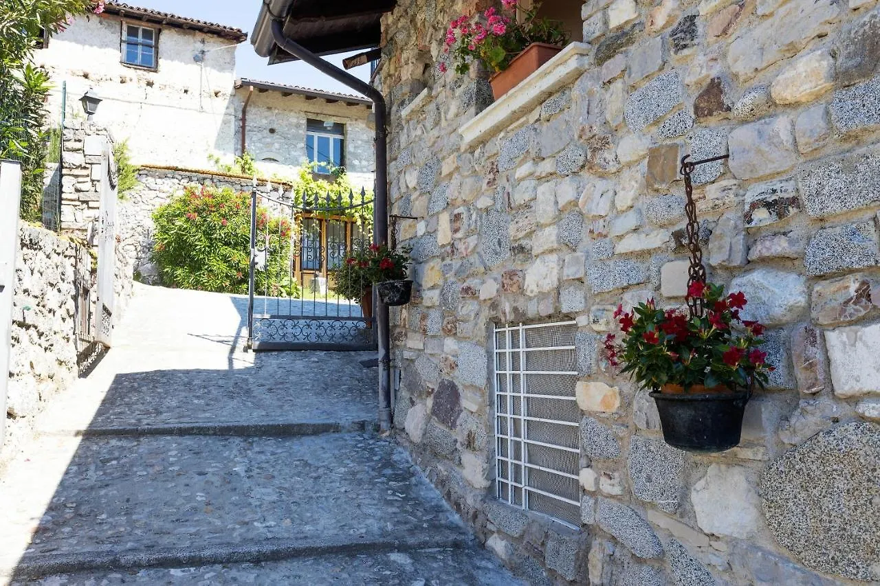 Casa Rita 1-Lago Di Garda Tremosine 0*,  İtalya